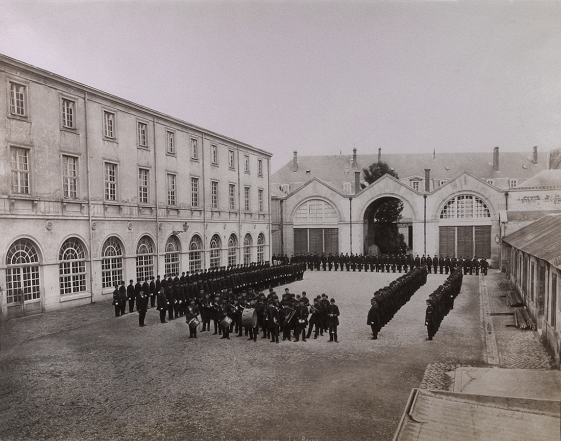 Cour des Ateliers: La Revue, Chalons-sur-Marne