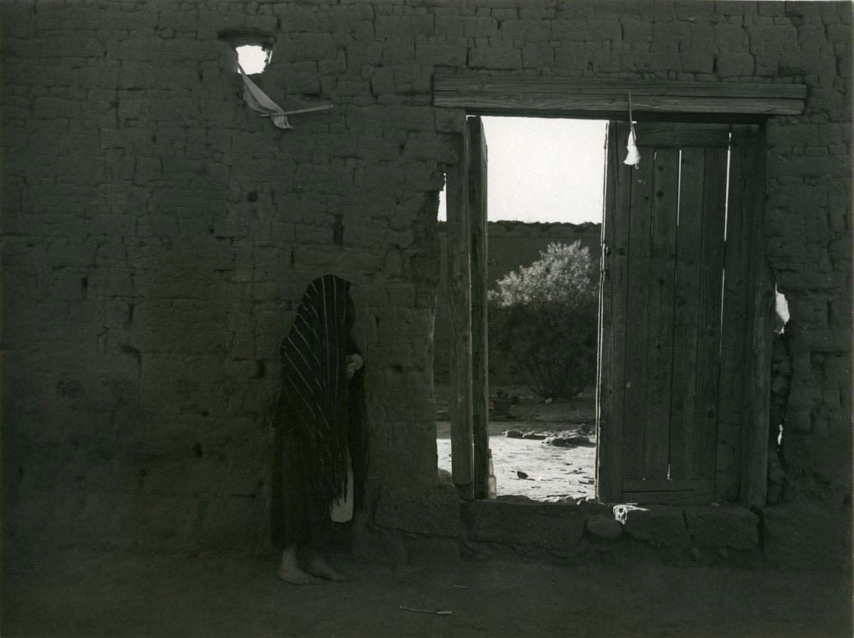 Una Mujer (A Woman)
