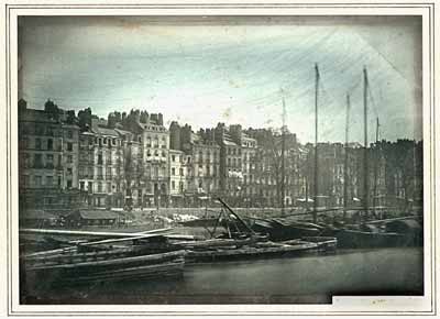 Nantes. En {..} du Quai de la Fosse