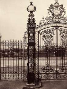Parc Monceau (Globe en cristal)