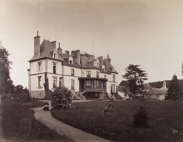 Mansion with Nannies and Child